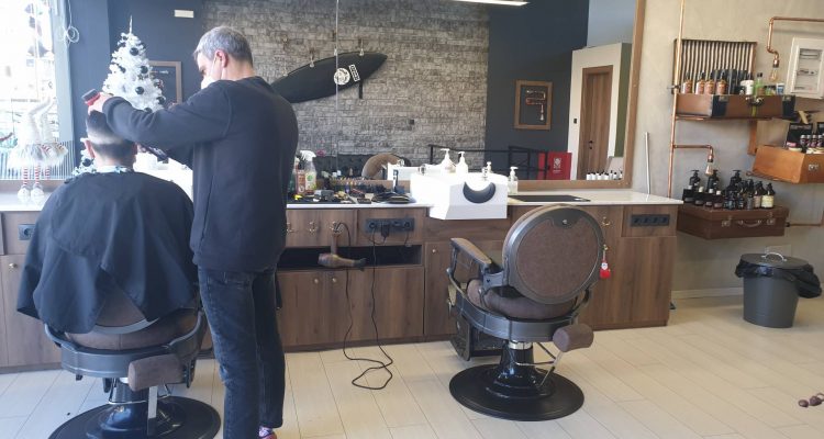 Local Barber, ανδρικό κούρεμα - ξύρισμα